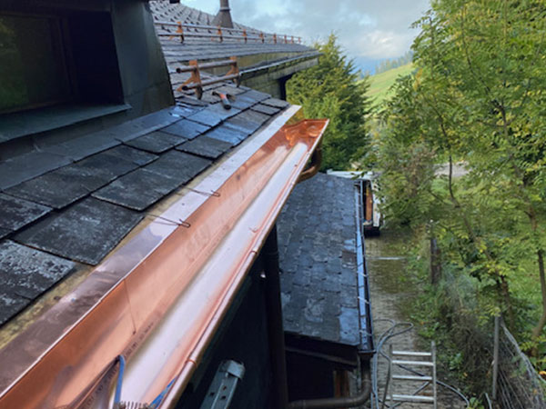 Pour conserver votre toit en bon état, contactez CJ Frères toiture à Morges 1110